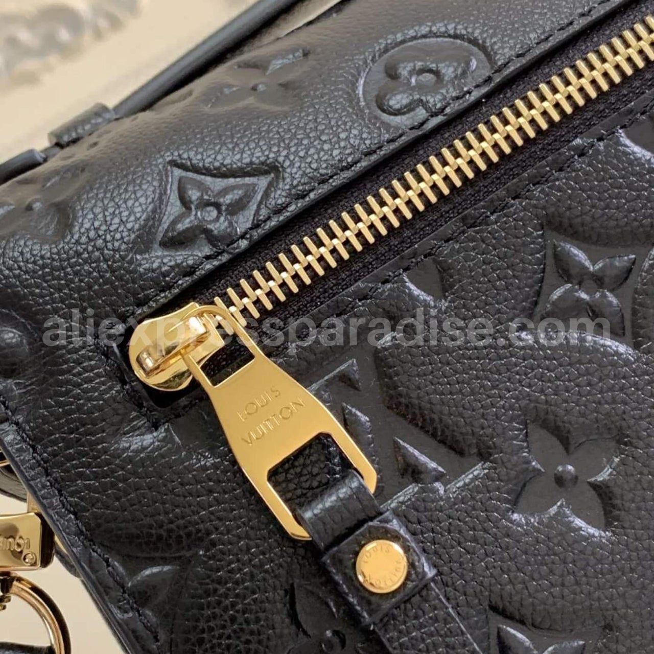 Louis Vuitton Pochette Metis Monogram Empreinte Leather at 1stDibs